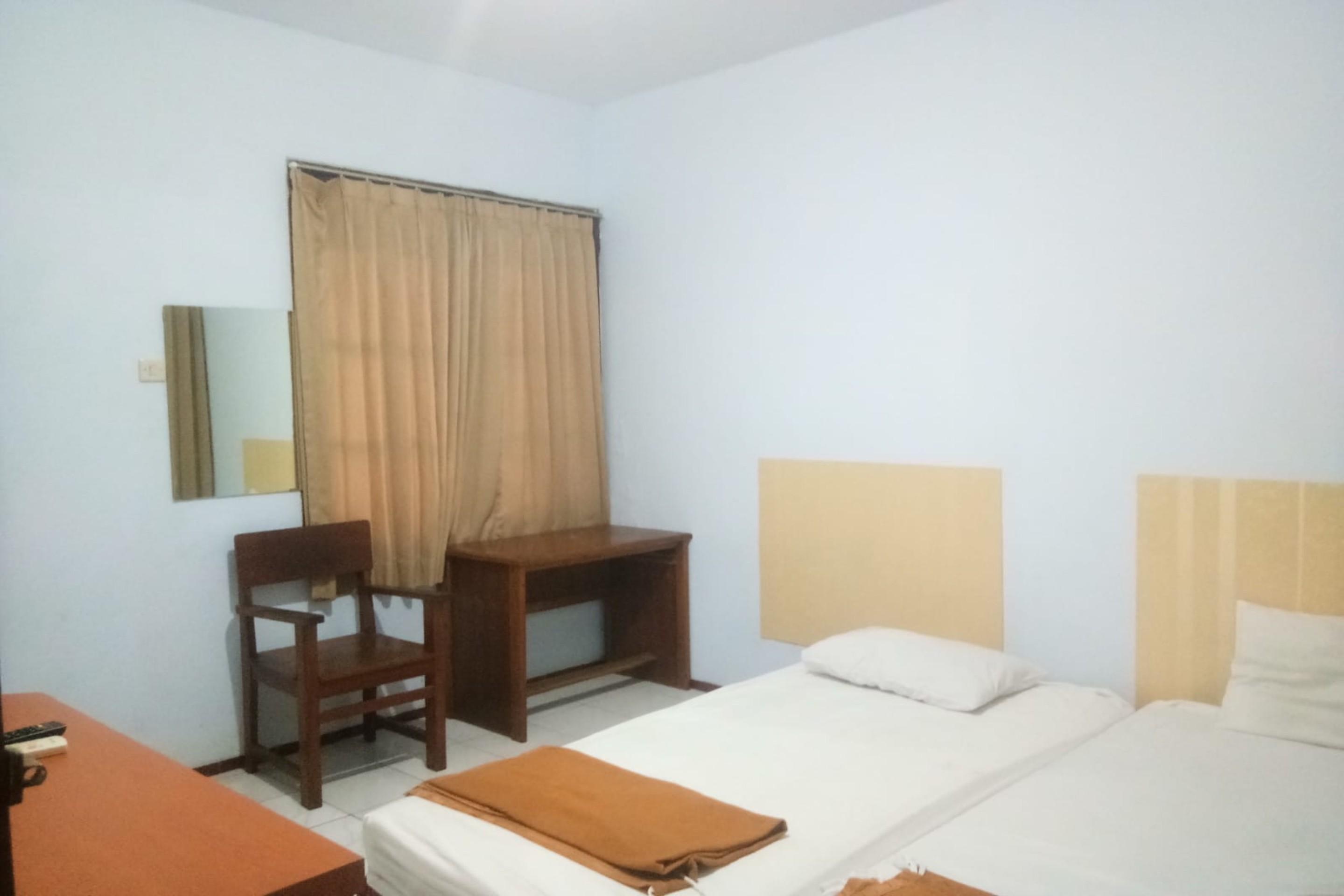 Oyo 2240 Simpang Tujuh Residence Kudus Exteriör bild