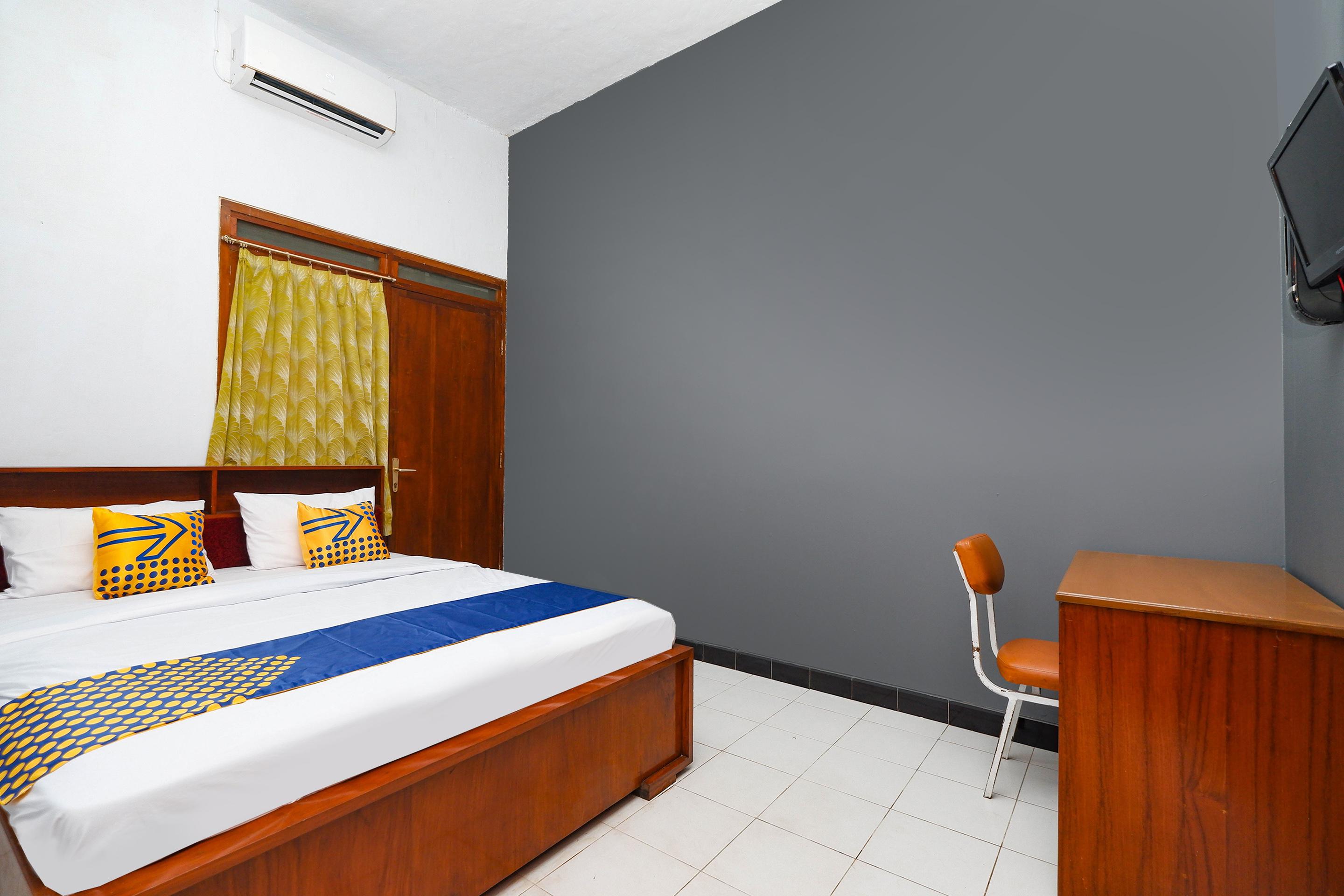 Oyo 2240 Simpang Tujuh Residence Kudus Exteriör bild