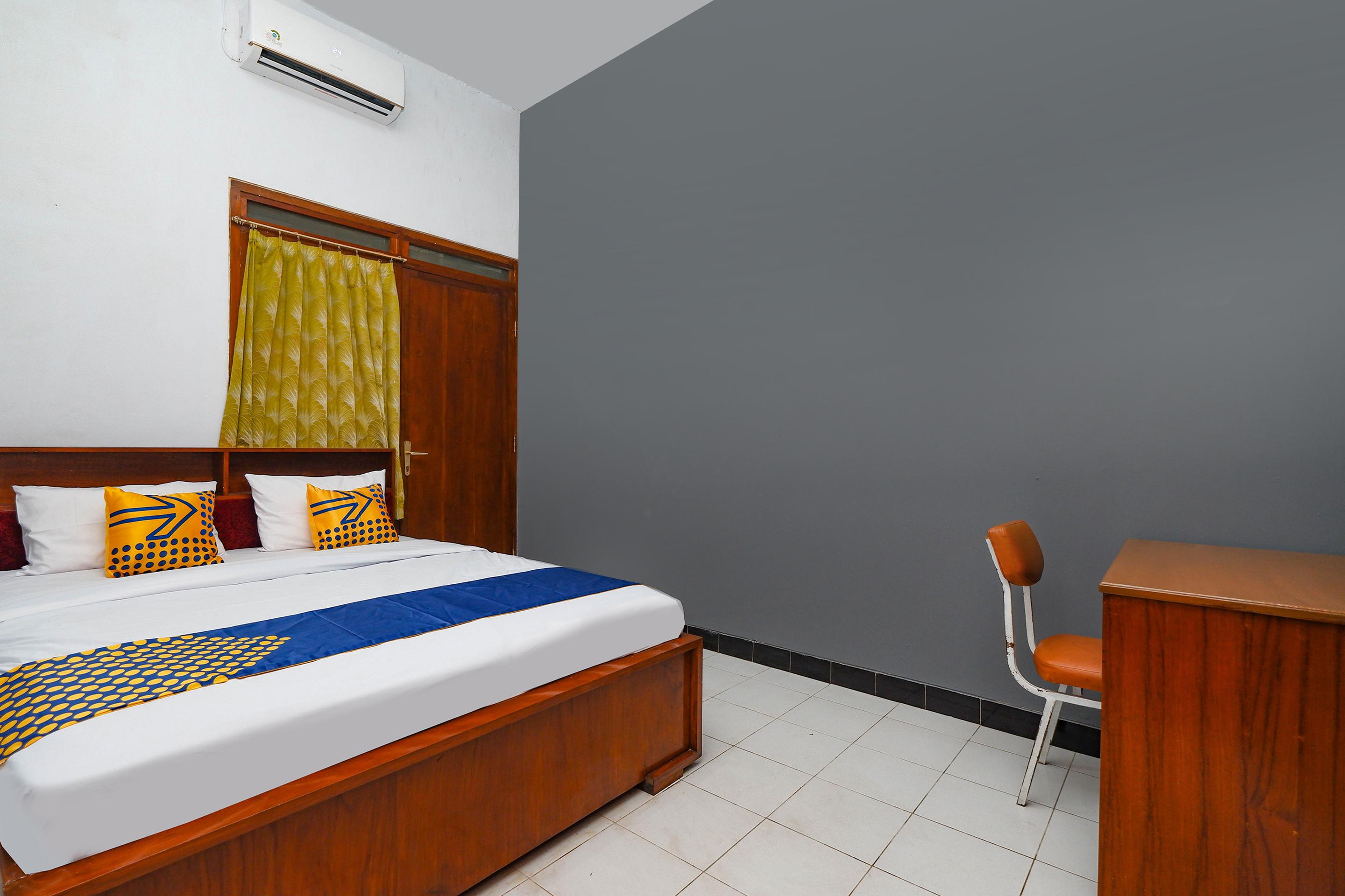 Oyo 2240 Simpang Tujuh Residence Kudus Exteriör bild