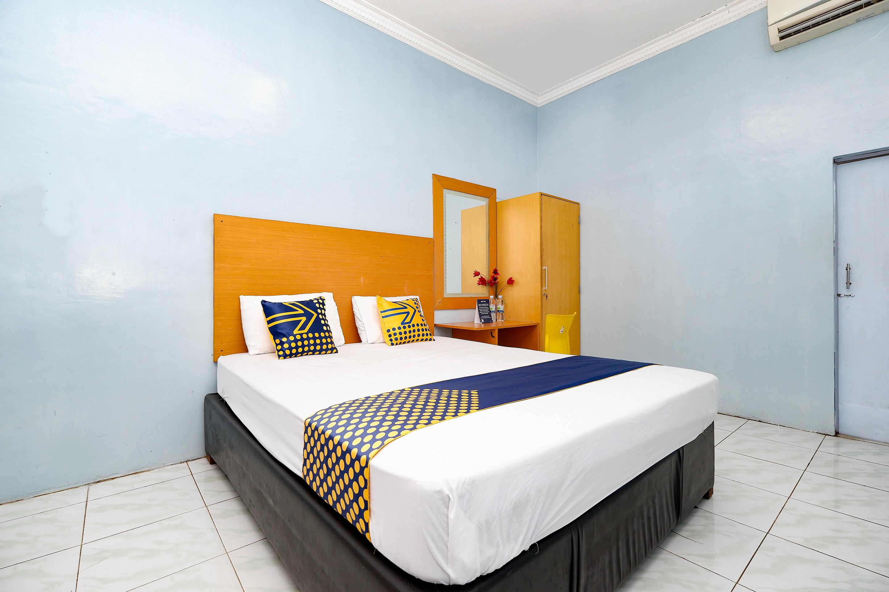 Oyo 2240 Simpang Tujuh Residence Kudus Exteriör bild
