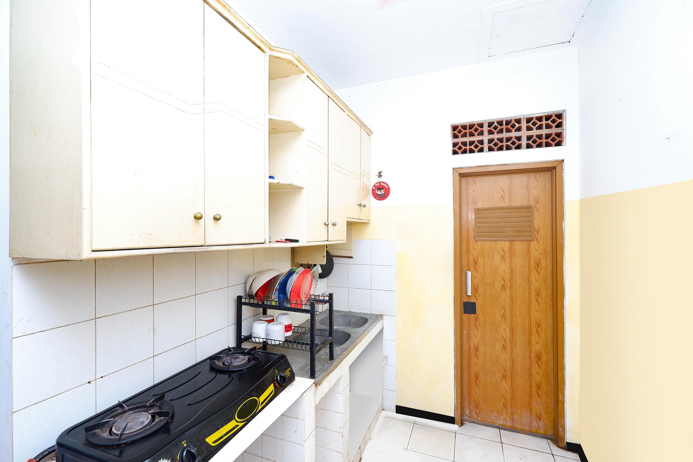 Oyo 2240 Simpang Tujuh Residence Kudus Exteriör bild